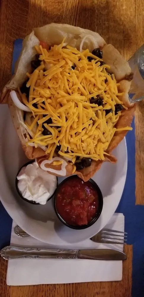 Taco Salad in Tortilla Shell